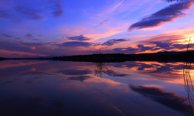 Обои картинки фото природа, реки, озера, отражение, закат, вечер, озеро