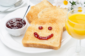 Картинка еда хлеб +выпечка джем тост рожица ромашки сок завтрак улыбка