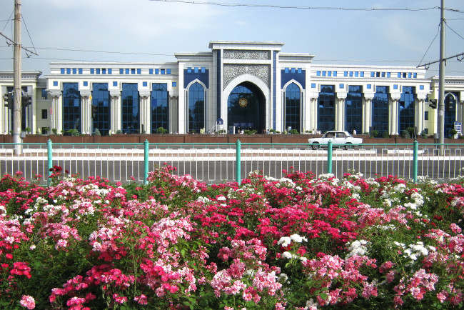 Обои картинки фото вокзал, города, - здания,  дома, здание, восток, ташкент