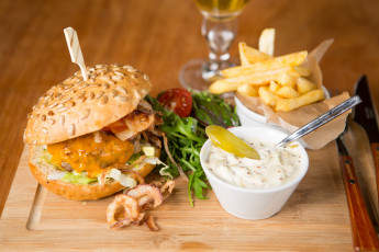 Картинка еда бутерброды +гамбургеры +канапе картофель фри соус бургер
