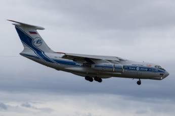 обоя il-76td, авиация, грузовые самолёты, грузовик