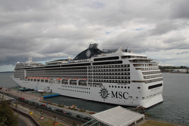 Обои картинки фото msc magnifica, корабли, лайнеры, лайнер, круиз