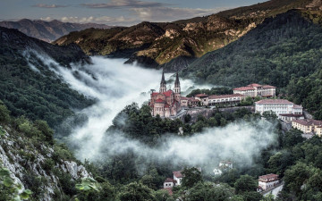 Картинка covadonga spain города -+пейзажи