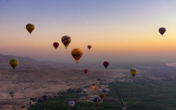 Картинка авиация воздушные+шары+дирижабли небо воздушные шары полет панорама