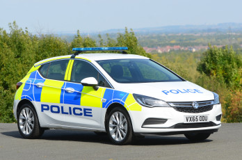 Картинка автомобили полиция astra vauxhall 2015г police