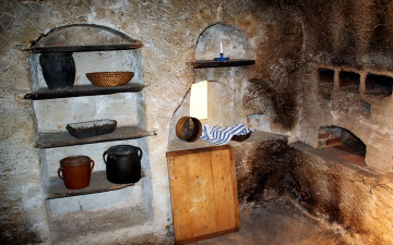 Картинка интерьер кухня старинная