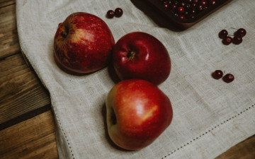 Картинка еда фрукты +ягоды яблоки клюква