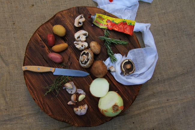 Обои картинки фото еда, разное, грибы, чеснок, картофель, лук