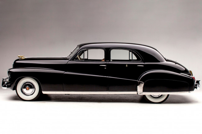 Обои картинки фото cadillac custom limousine the duchess 1941, автомобили, cadillac, custom, limousine, the, duchess, 1941