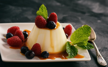 Картинка еда мороженое +десерты десерт желе ягоды