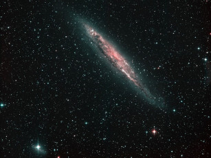 Картинка соседняя спиральная галактика ngc 4945 космос галактики туманности