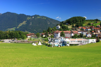 Картинка швейцария моршах города пейзажи горы трава дома