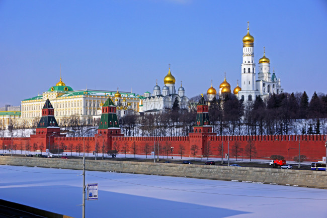 Обои картинки фото города, москва, россия, кремль, с, б, , москворецкого, моста