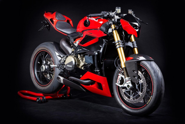 Обои картинки фото мотоциклы, ducati, red