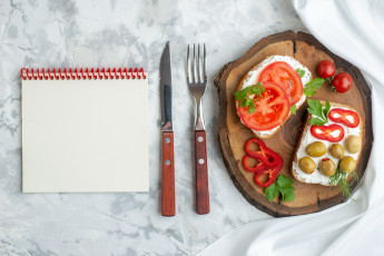 Картинка еда бутерброды +гамбургеры +канапе помидоры бутерброд перец оливки блокнот