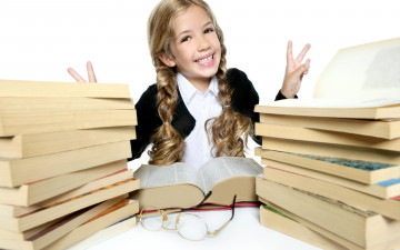 Картинка разное дети девочка косы книги очки