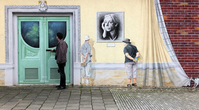 Обои картинки фото dresden, germany, разное, граффити, дверь, стена, германия, дрезден