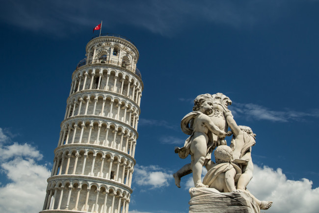 Обои картинки фото города, пиза , италия, статуя, башня, пиза
