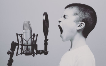 Картинка музыка -другое мальчик песня микрофон студия