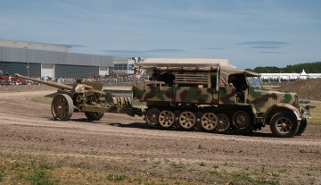 Картинка sd kfz +7+&+88mm+pak+43 техника военная+техника тяжёлый грузовик орудие