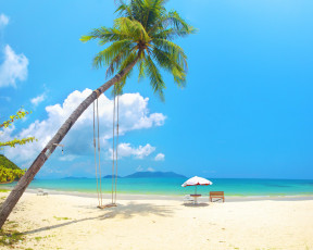 Картинка природа тропики облака пальма качели песок море зонтик небо скамейка пляж