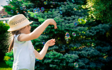 Картинка разное дети девочка шляпа пузыри ёлка