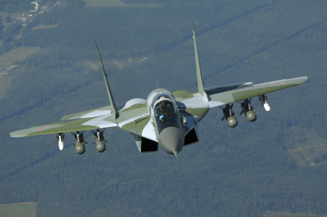 Обои картинки фото авиация, боевые, самолёты, ввс, россии, миг-29смт, многофункциональный, истребитель