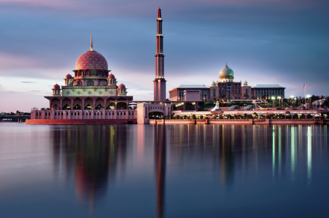 Обои картинки фото города, мечети, медресе, вода, мечеть