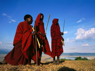 обоя masai, at, the, edge, of, ngorongoro, tanzania, разное, люди