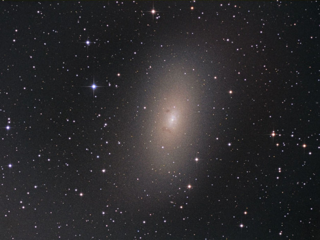 Обои картинки фото карликовая, эллиптическая, галактика, m110, космос, галактики, туманности