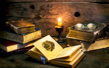 Картинка разное канцелярия +книги книги by candle light очки свеча