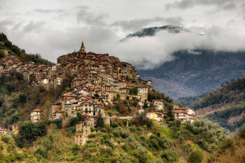 Картинка apricale+-+liguria+-+italy города -+пейзажи поселок горы