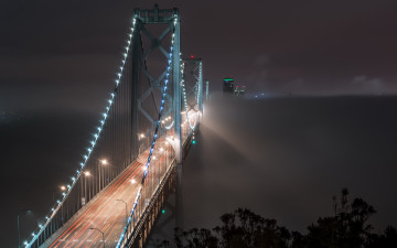 Картинка города -+мосты bay bridge san francisco fog bound