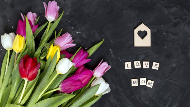 Обои картинки фото праздничные, день матери, тюльпаны, сердечко, надпись