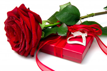 Картинка праздничные день св валентина сердечки любовь бант брошь украшение лента коробка роза