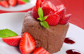 Картинка еда пирожные кексы печенье ягоды клубника десерт sweet berries strawberries dessert сладкое food