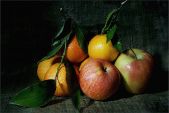 Картинка еда фрукты +ягоды яблоки мандарины