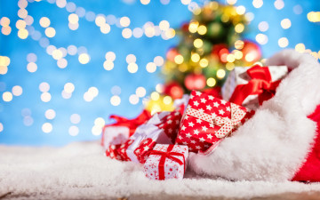 Картинка праздничные подарки+и+коробочки подарки банты мешок