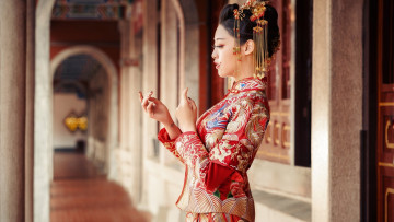Картинка девушки -+азиатки национальный костюм