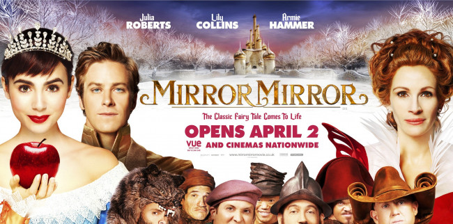 Обои картинки фото кино фильмы, mirror mirror, белоснежка, яблоко, персонажи, замок, зима