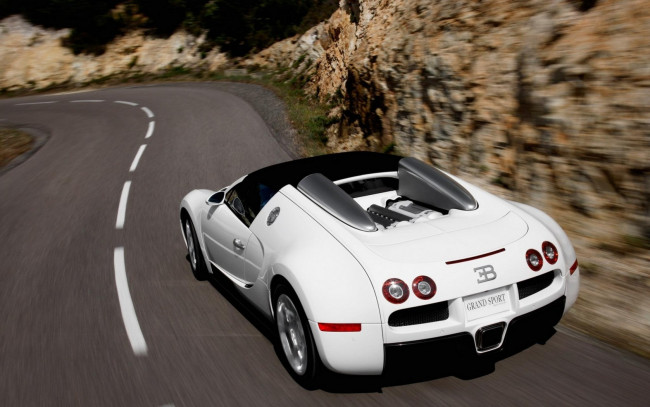 Обои картинки фото bugatti, veyron, автомобили, белый, скалы, дорога, поворот, скорость