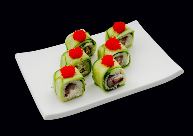Обои картинки фото sushi, еда, рыба, морепродукты, суши, роллы, поднос