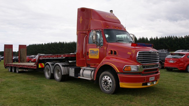 Обои картинки фото 2003 sterling atr articulated truck, автомобили, sterling, грузовик, тягач, седельный