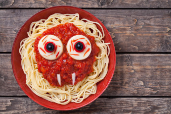 Картинка еда макаронные+блюда спагетти забавное маслины соус блюдо