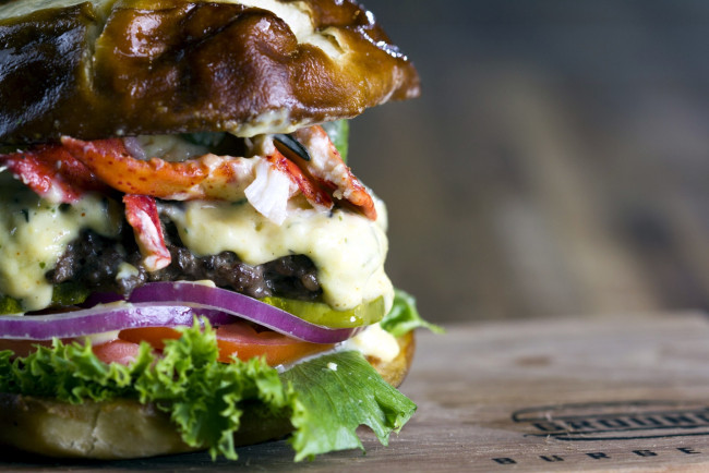 Обои картинки фото еда, бутерброды,  гамбургеры,  канапе, сыр, салат, булочка