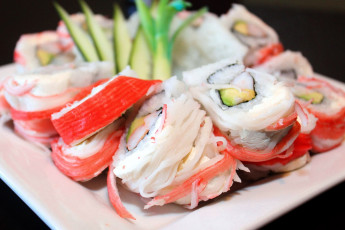 Картинка еда рыба +морепродукты +суши +роллы японская кухня ассорти роллы