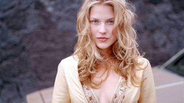 обоя девушки, ali larter, блондинка, декольте