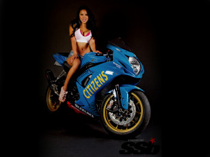 Картинка мотоциклы мото девушкой 1110