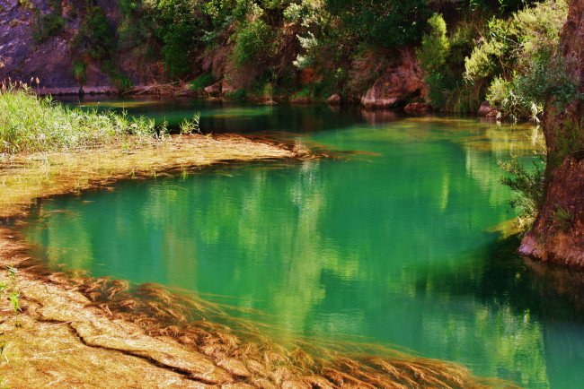 Обои картинки фото испания, мингланилья, природа, реки, озера, деревья, река