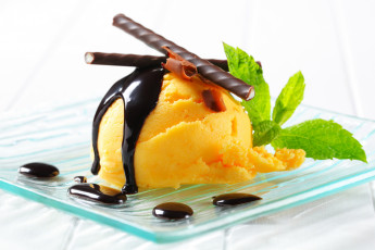 Картинка еда мороженое +десерты шарик трубочка шоколад глазурь мята десерт сладкое